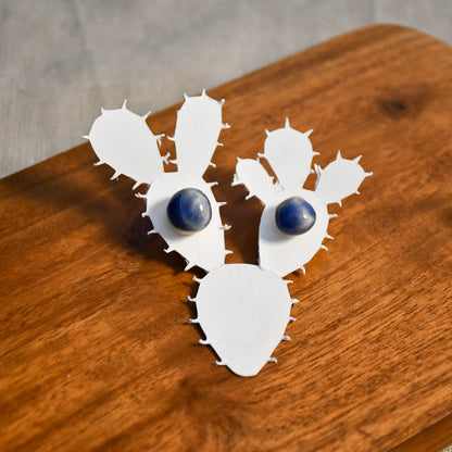 Handmade round ceramic stud earrings by Leigh Art.